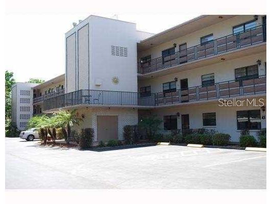 5975 N Terrace Park Drive N #103 Saint Petersburg FL 33709 TB8463786 image1