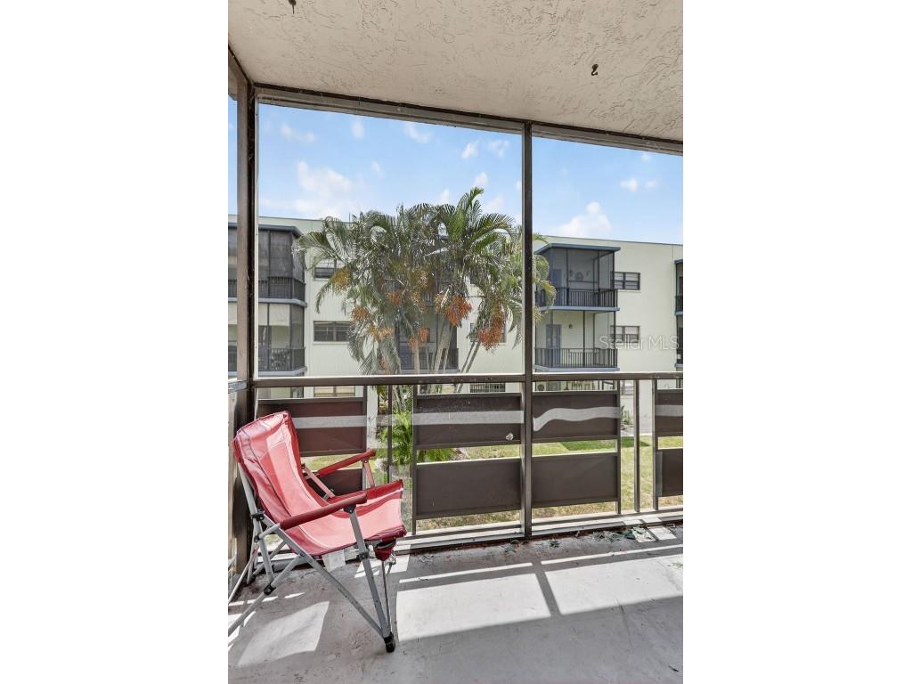 5975 Terrace Park Drive N #209 Saint Petersburg FL 33709 TB8419530 image33