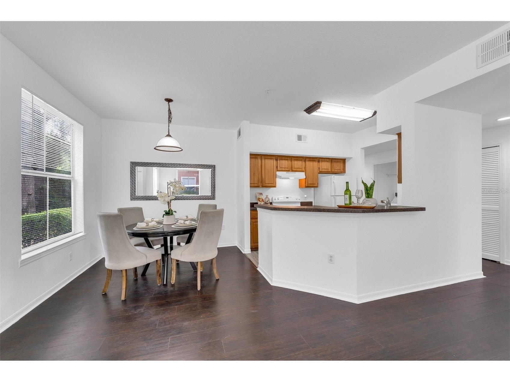 5975 Westgate Drive #1112 Orlando FL 32835 O6402820 image9