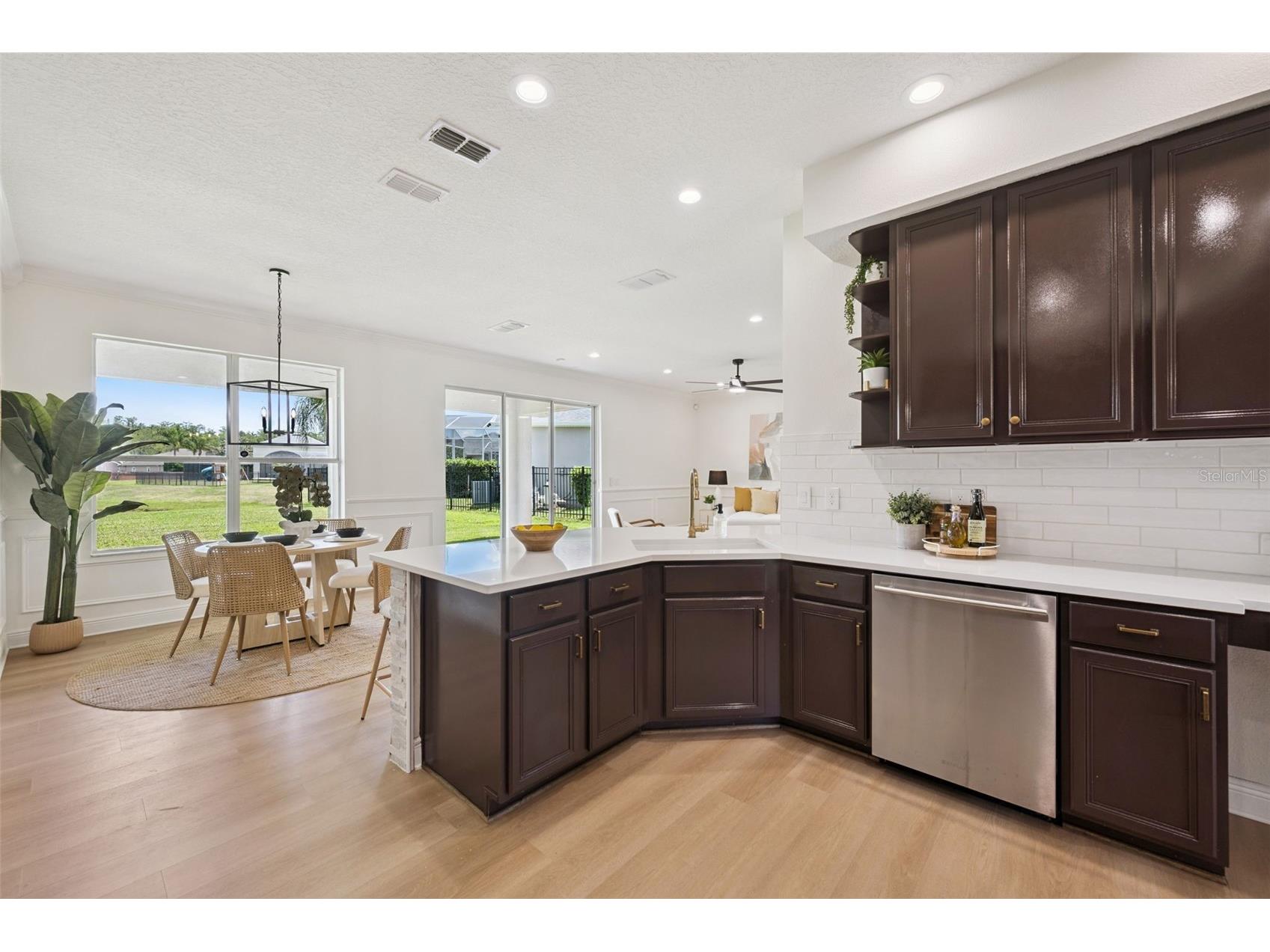 5979 Winchester Isle Rd Orlando FL 32829 R4911142 image14