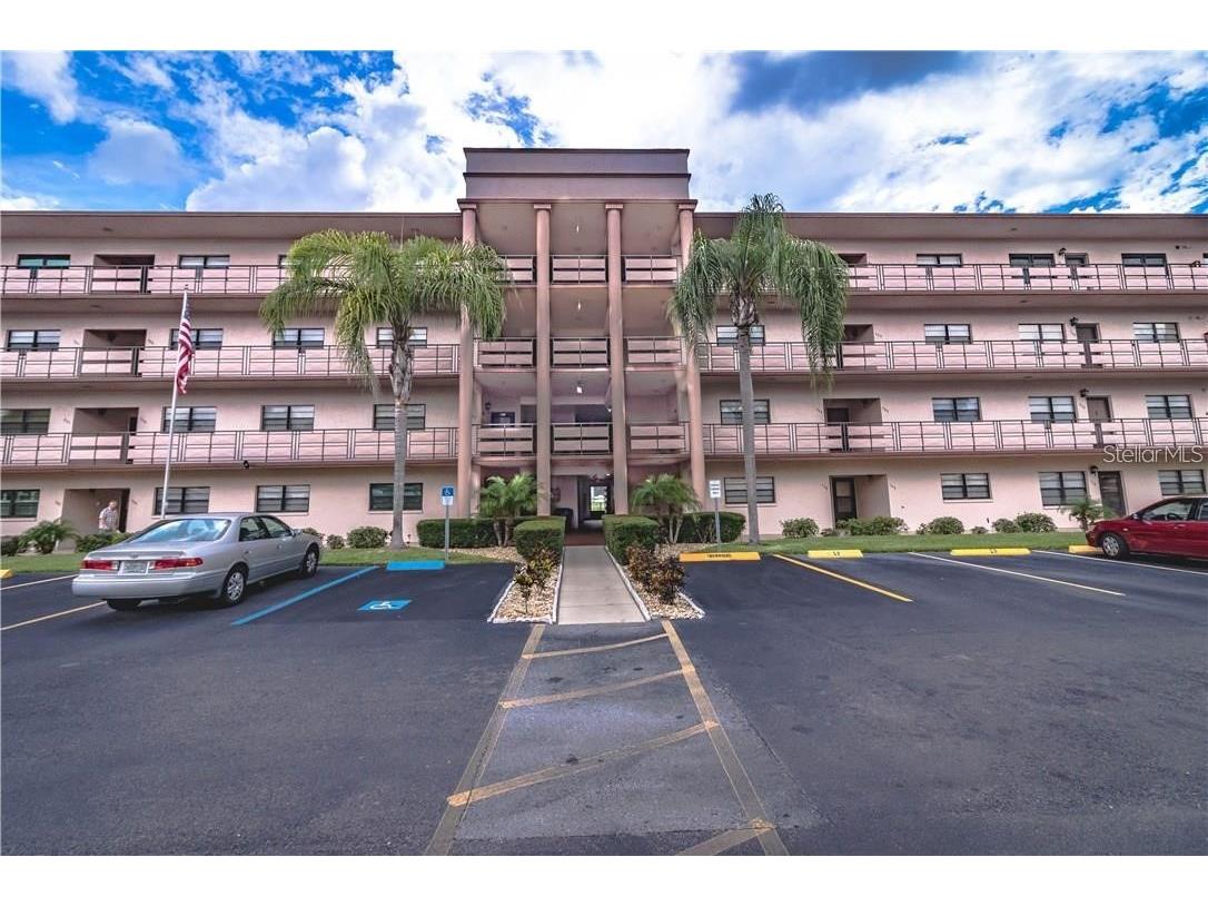 5980 80th Street N #101 Saint Petersburg FL 33709 U8200773 image1