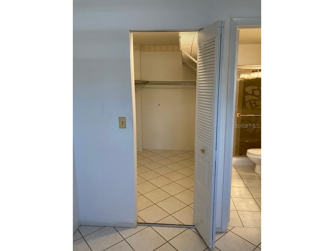 5980 80th Street N #205 Saint Petersburg FL 33709 TB8492529 image18