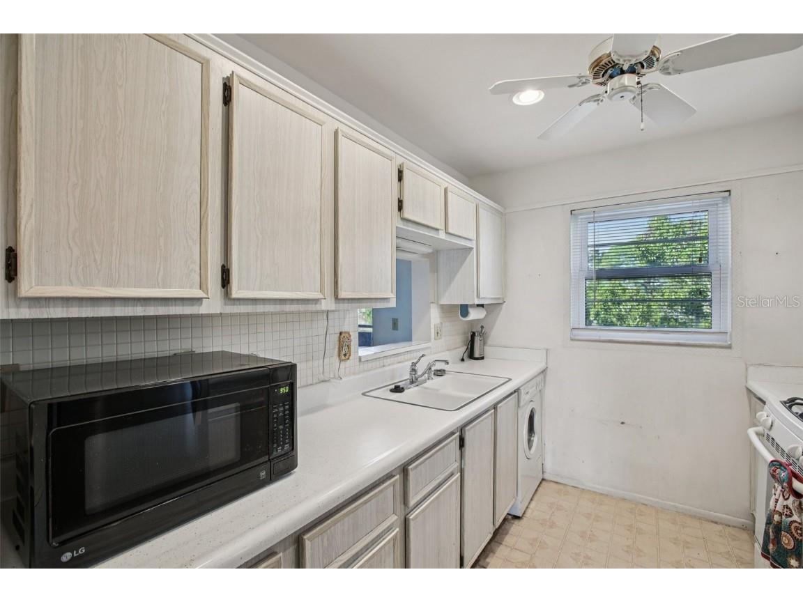 5980 80th Street N #405 Saint Petersburg FL 33709 TB8453265 image10