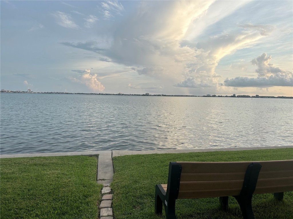 5980 Shore Boulevard S #1009 Gulfport FL 33707 J964069 image1