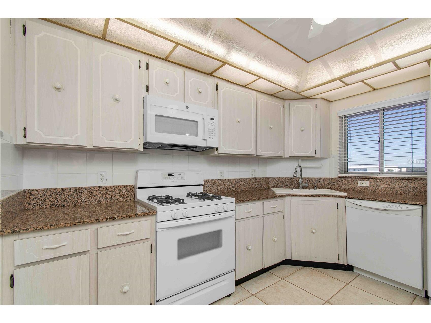 5980 Shore Boulevard S #701 Gulfport FL 33707 TB8460910 image16