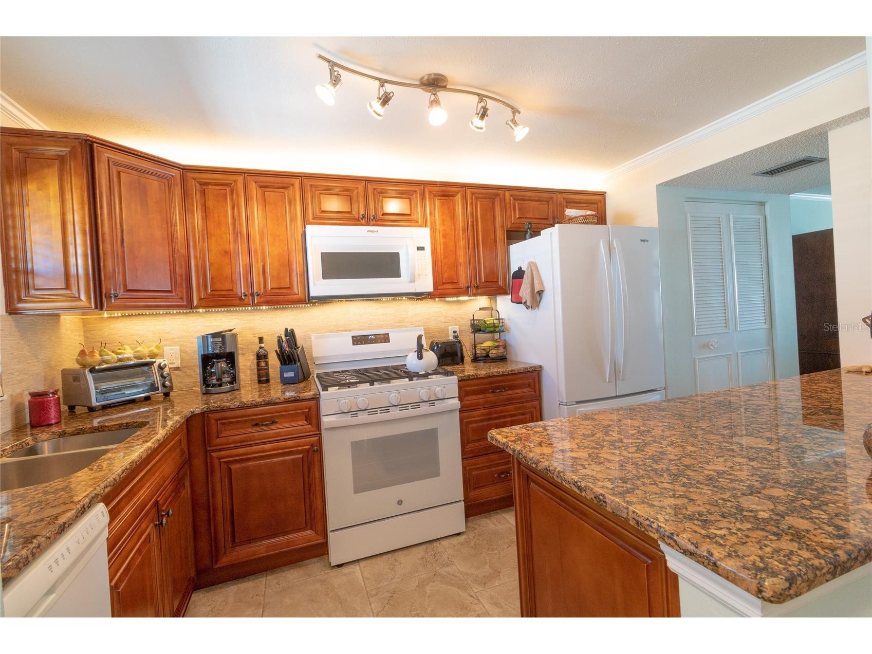 5980 Shore Boulevard S #707 Gulfport FL 33707 TB8475403 image5