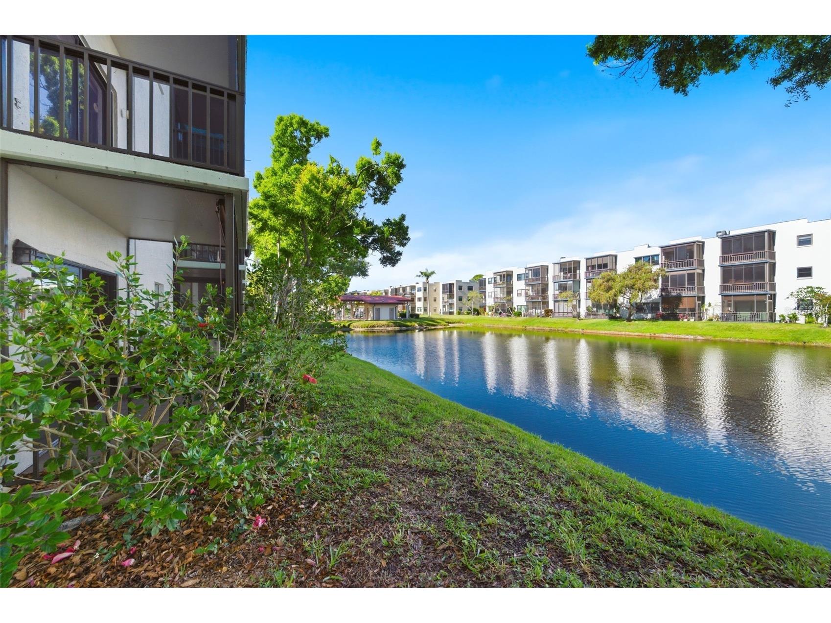 5980 Terrace Park Drive N #108 Saint Petersburg FL 33709 TB8506187 image15