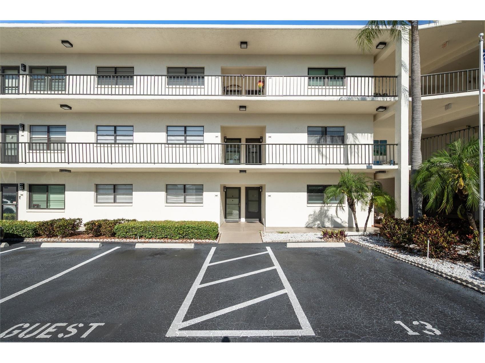 5980 Terrace Park Drive N #108 Saint Petersburg FL 33709 TB8506187 image2