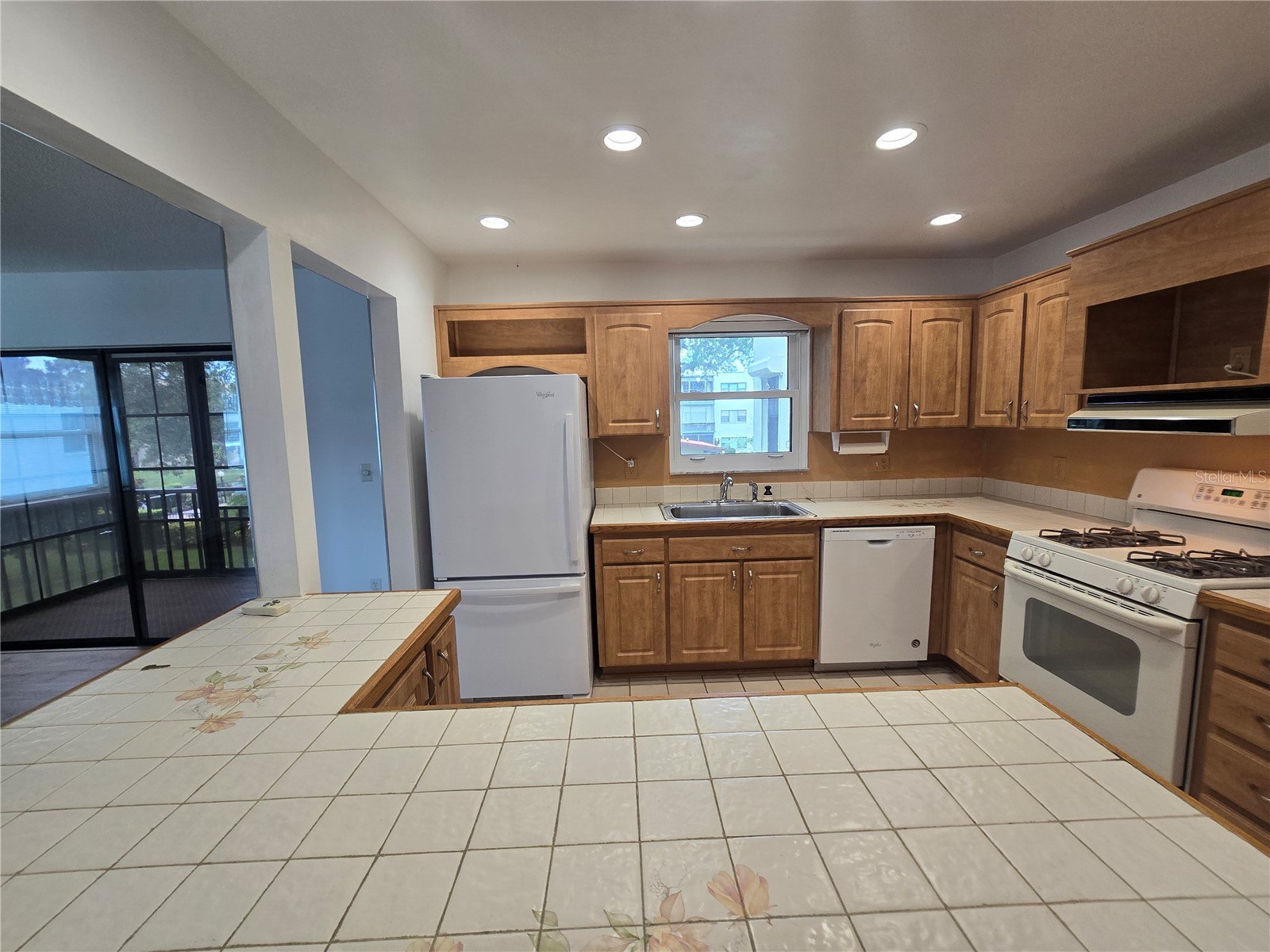 5980 Terrace Park Drive N #201 Saint Petersburg FL 33709 TB8513411 image19