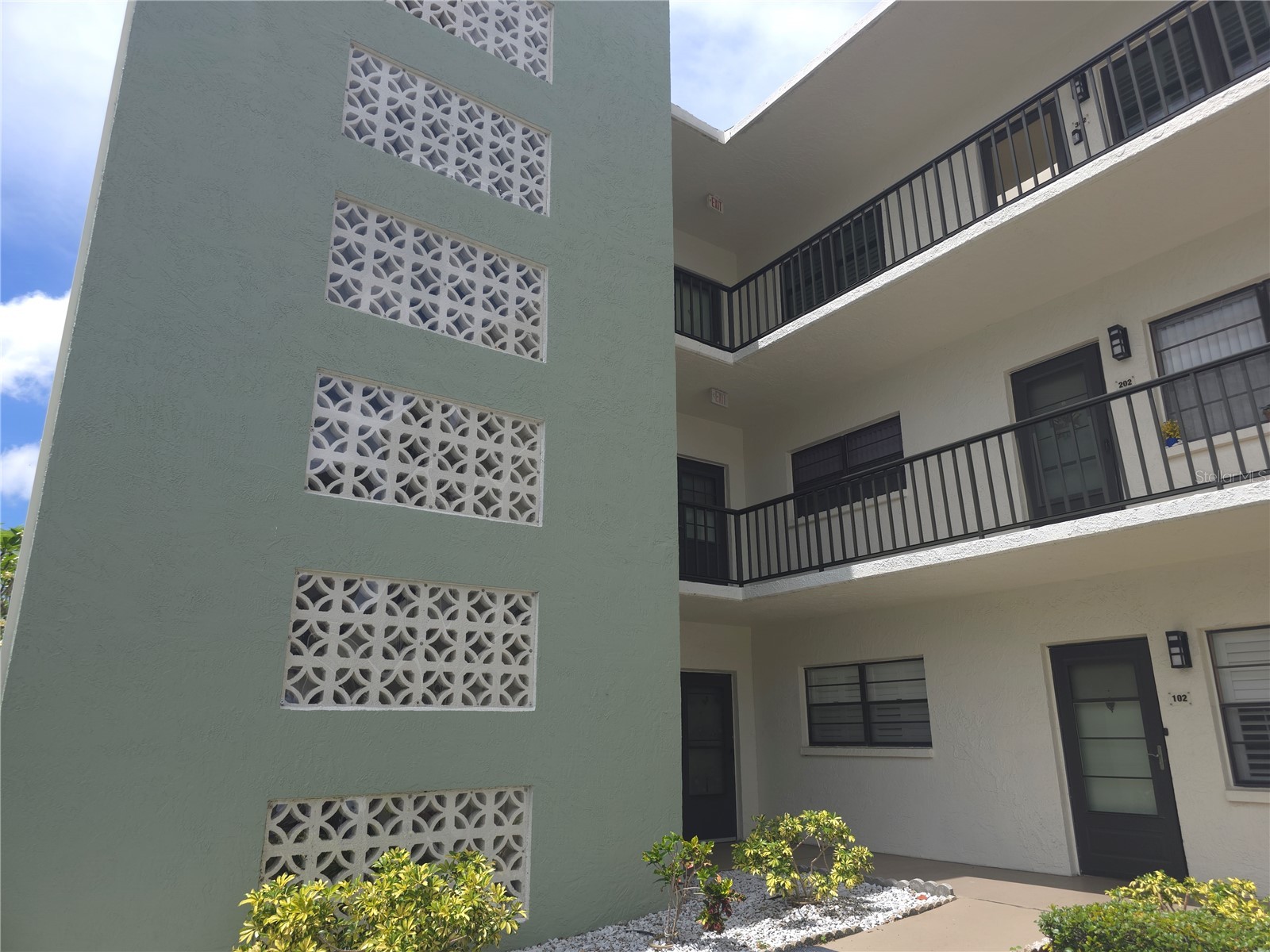 5980 Terrace Park Drive N #201 Saint Petersburg FL 33709 TB8513411 image4