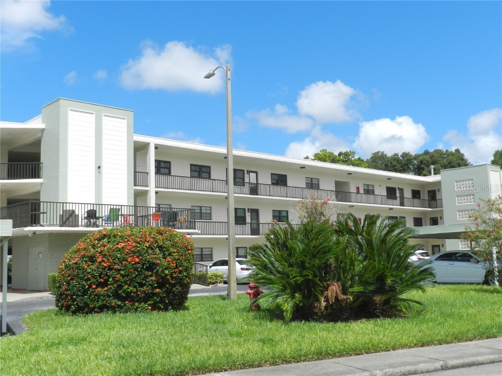 5980 Terrace Park Drive N #212 Saint Petersburg FL 33709 U8249258 image1