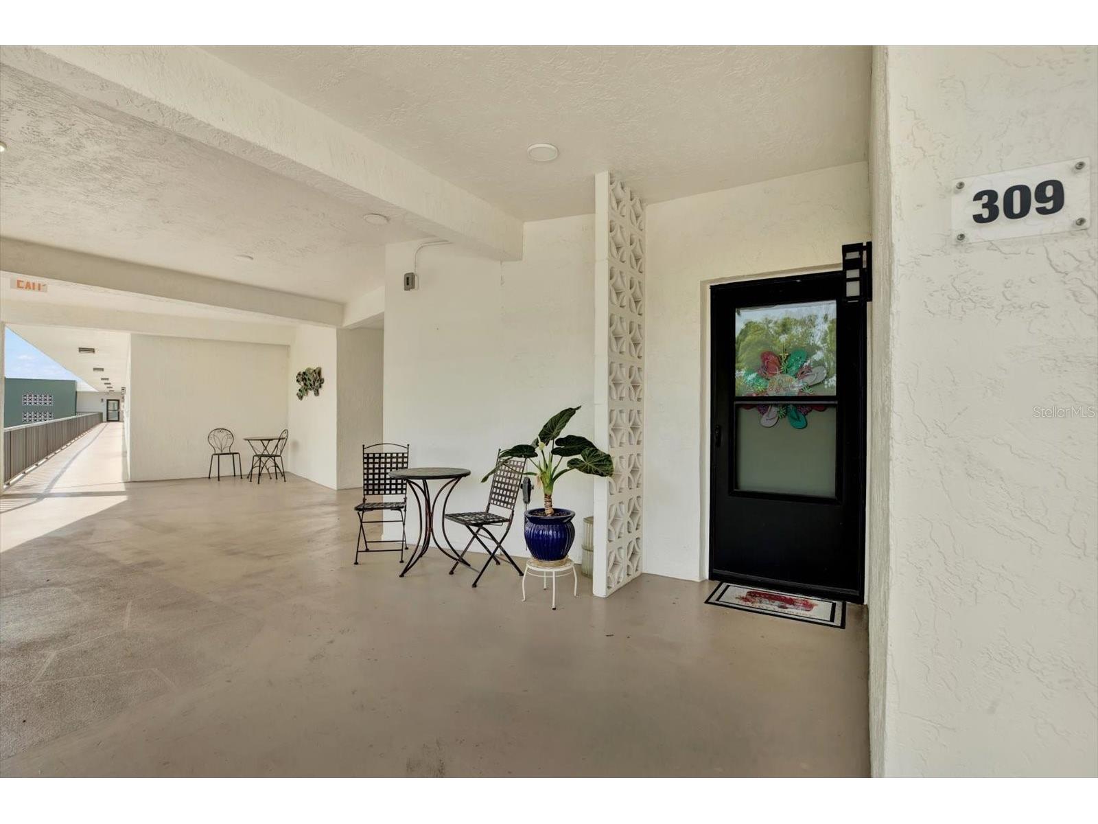 5980 Terrace Park Drive N #309 Saint Petersburg FL 33709 TB8495609 image2