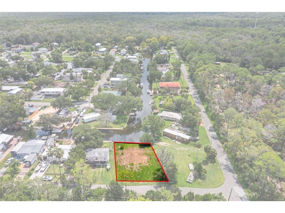 5981 Colony Circle Weeki Wachee FL 34607 W7877888 image1