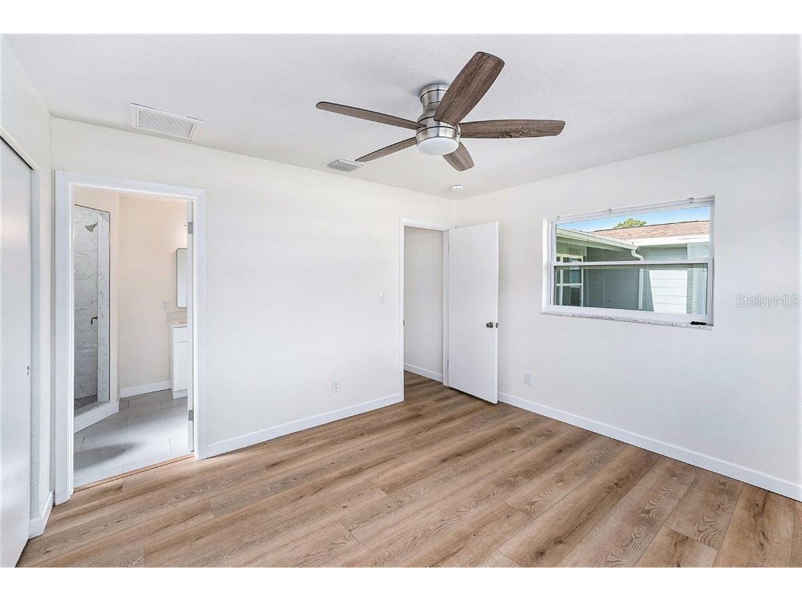 5984 30th Avenue N Saint Petersburg FL 33710 TB8416857 image14