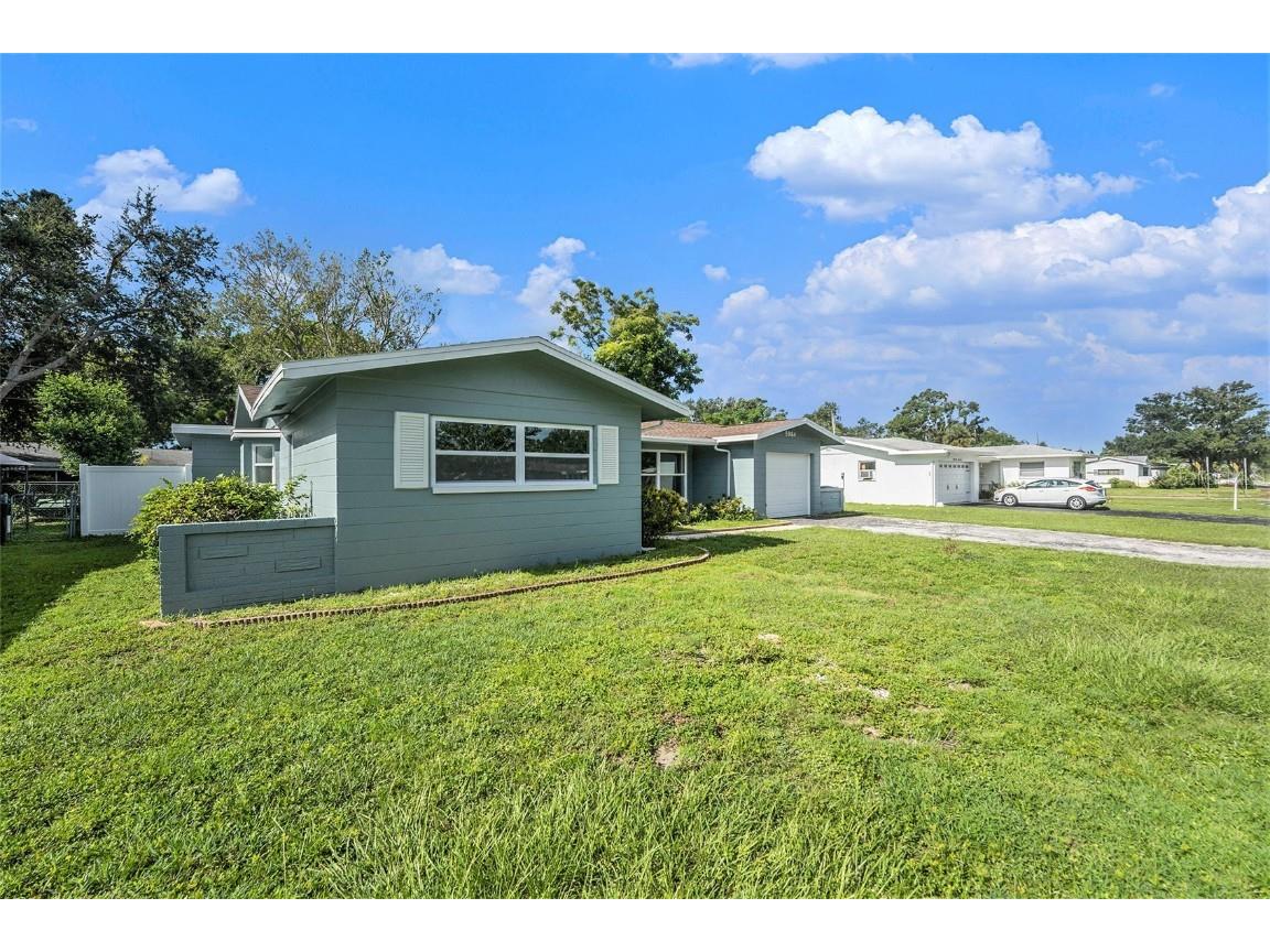 5984 30th Avenue N Saint Petersburg FL 33710 TB8416857 image2