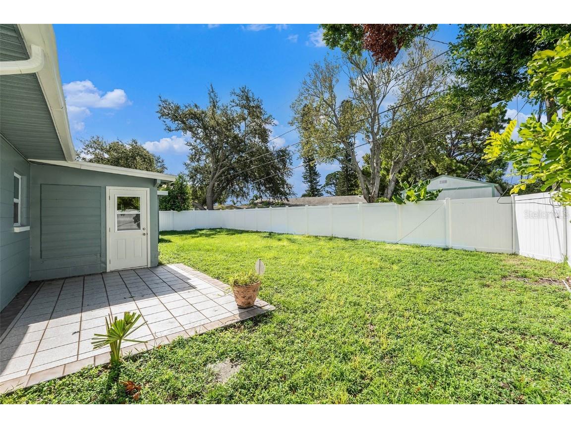 5984 30th Avenue N Saint Petersburg FL 33710 TB8416857 image28