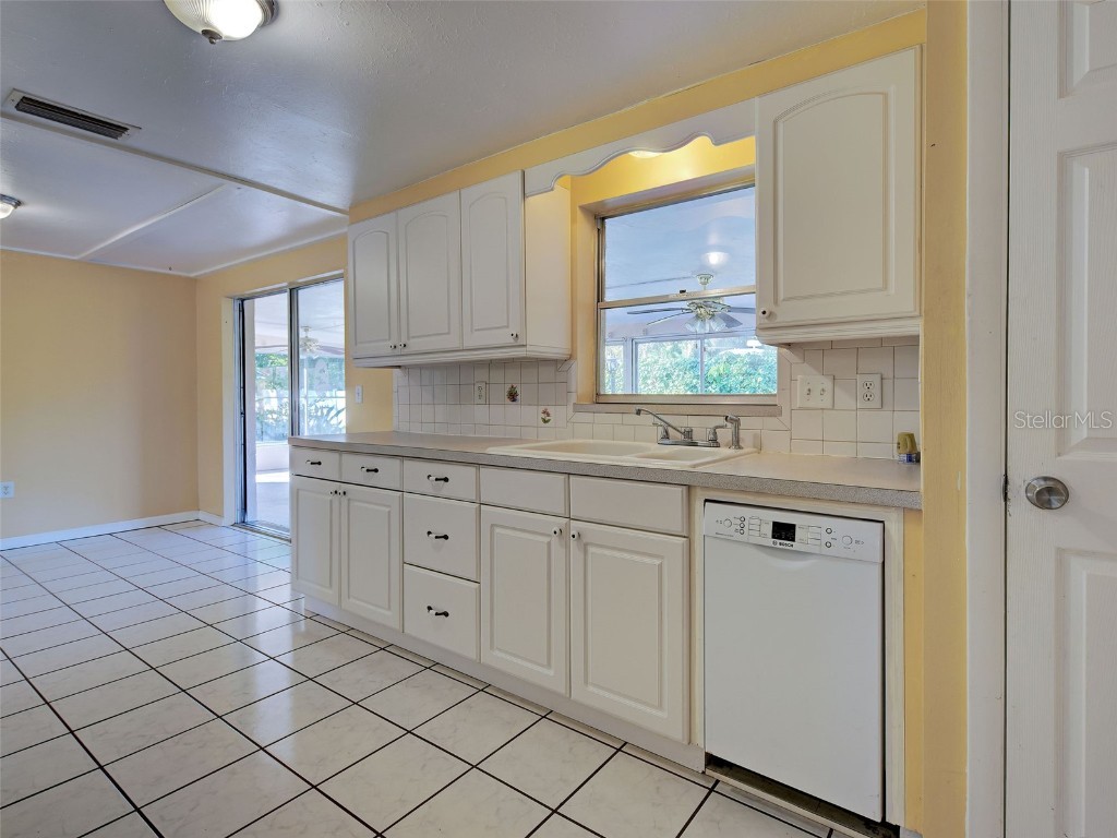 5984 Diana Road Venice FL 34293 D6144907 image19