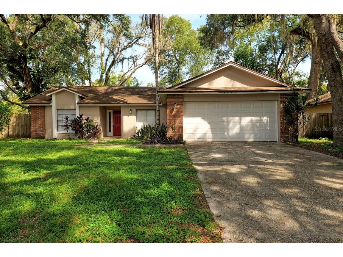 5985 Kenlyn Court Orlando FL 32808 O6146754 image1