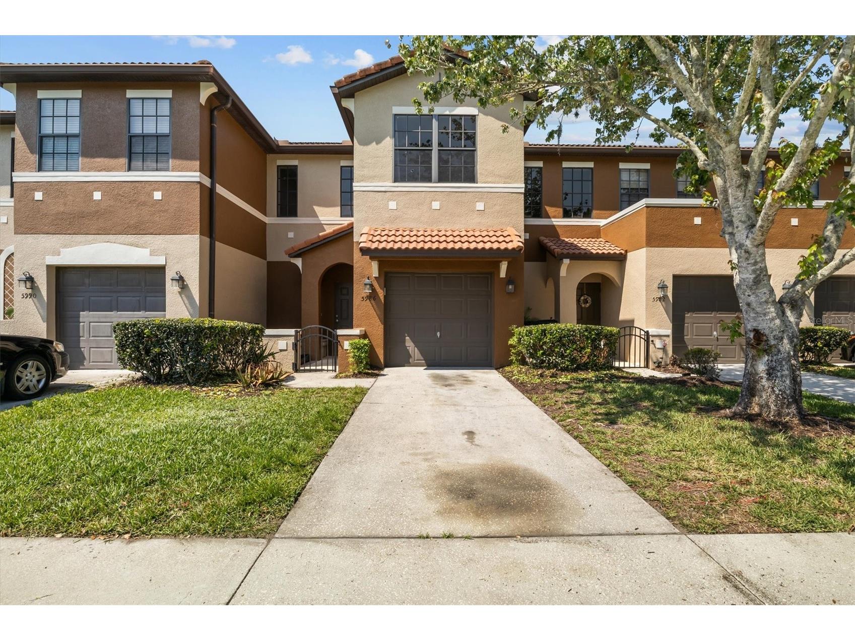 5986 Tivoli Gardens Boulevard Orlando FL 32829 P4938503 image1