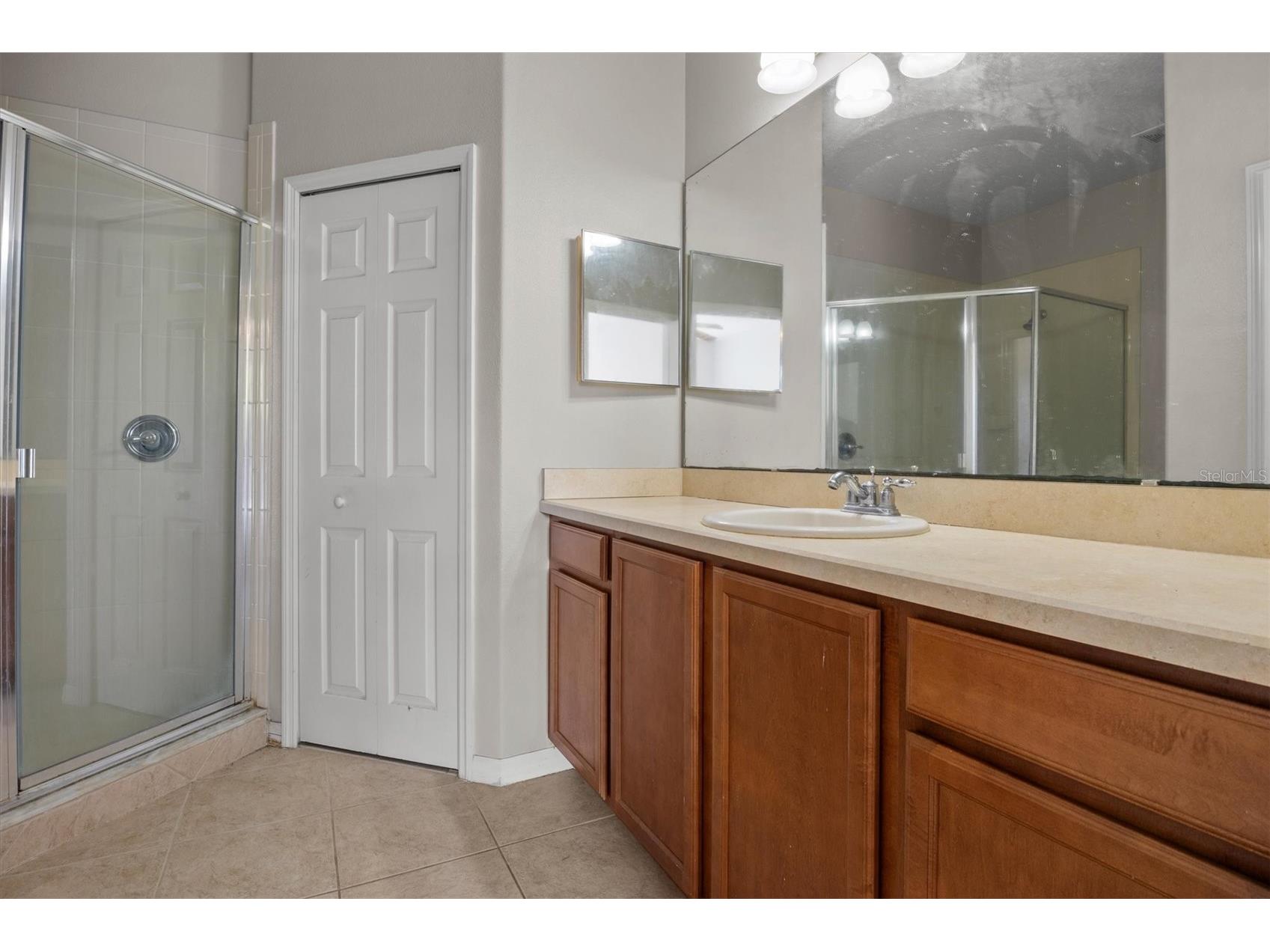 5986 Tivoli Gardens Boulevard Orlando FL 32829 P4938503 image13