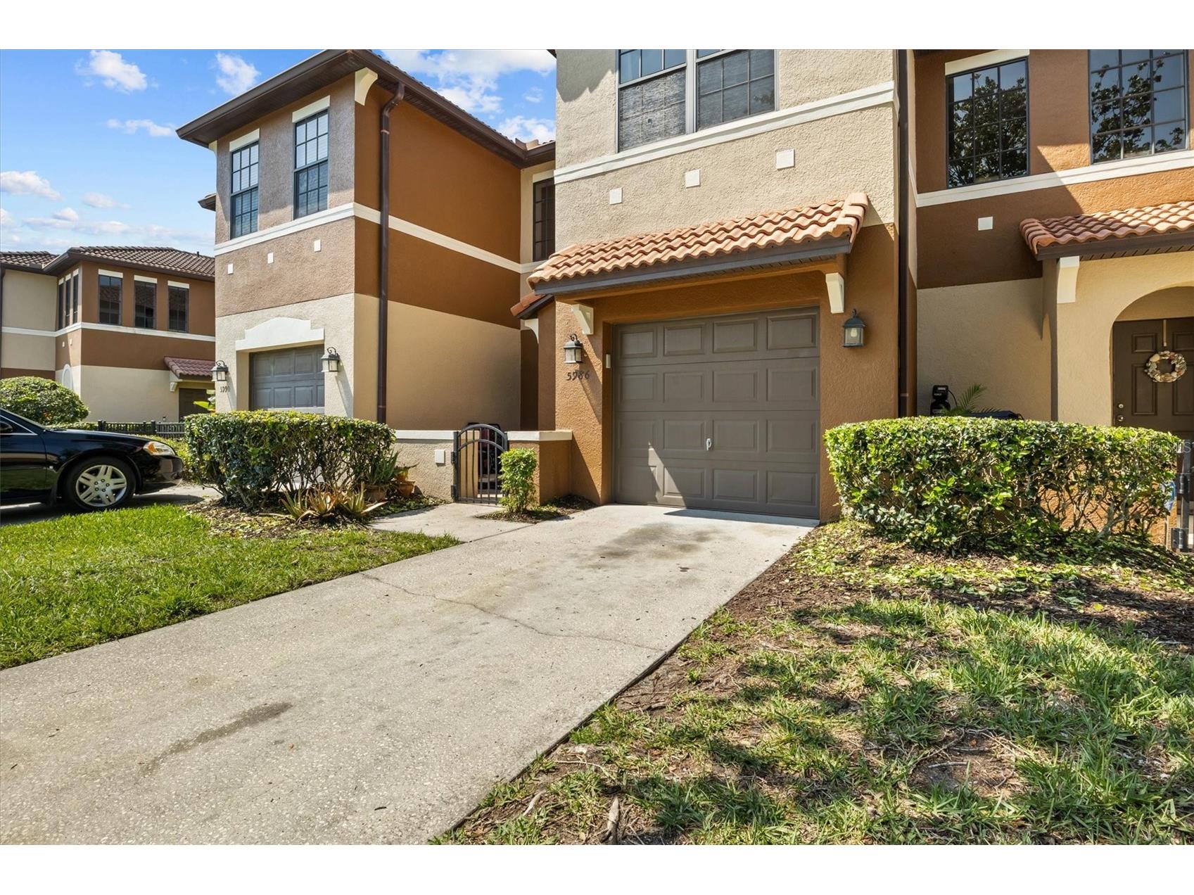 5986 Tivoli Gardens Boulevard Orlando FL 32829 P4938503 image2