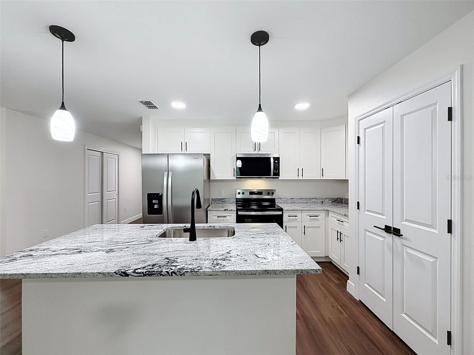 5987 W Oak Park Boulevard Homosassa FL 34446 W7887322 image8