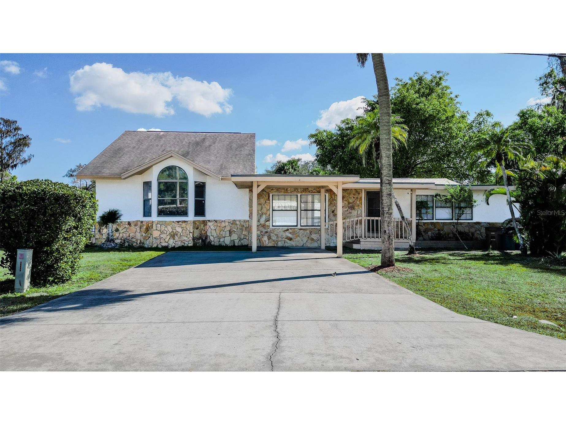 599 Carolina Avenue Fort Myers FL 33905 C7521642 image1