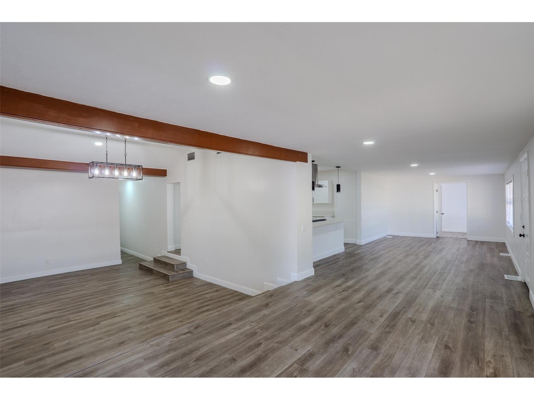 599 Carolina Avenue Fort Myers FL 33905 C7521642 image2