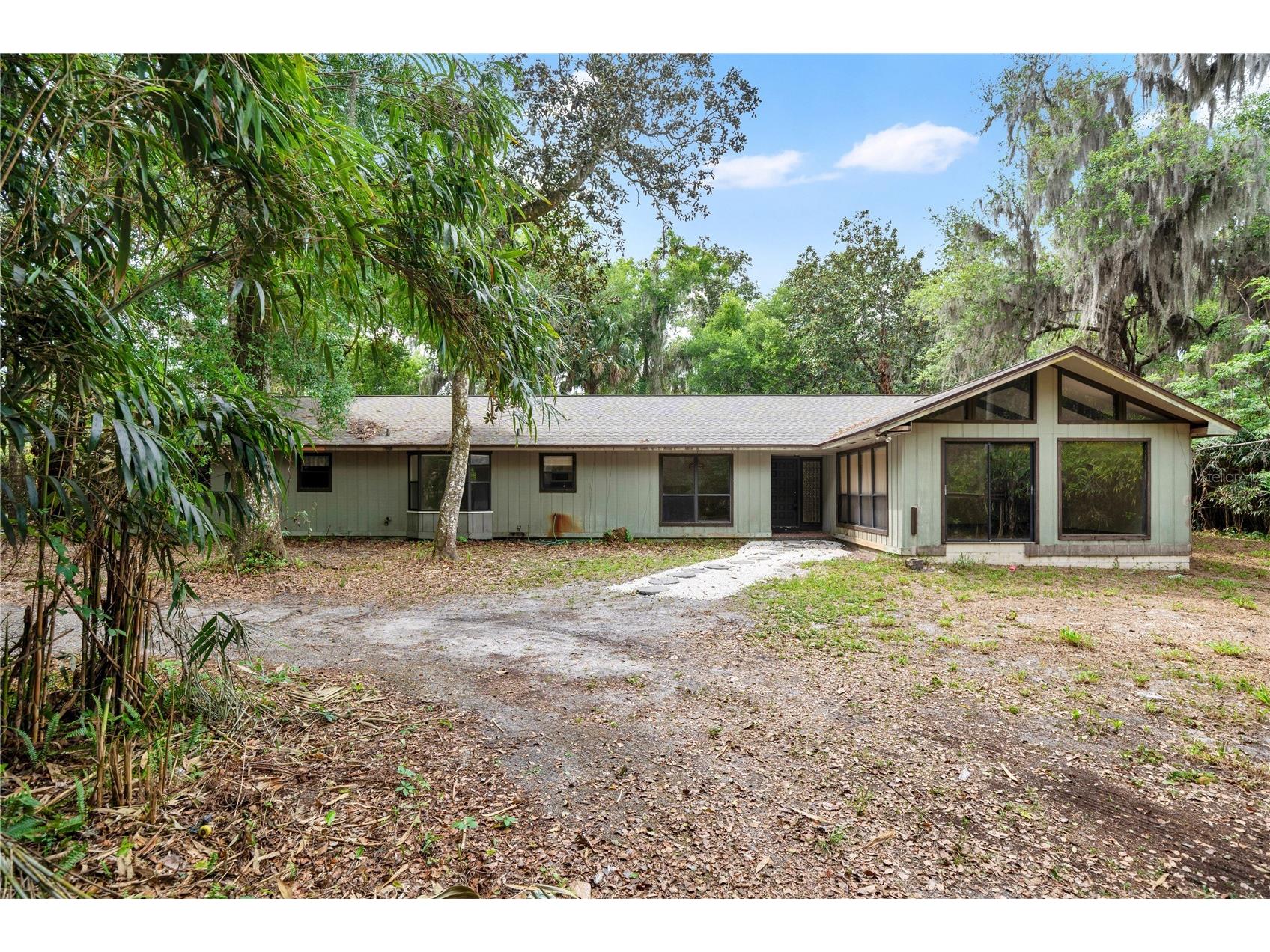 599 Lake Geneva Road Geneva FL 32732 - Lake Geneva O6391748 image1