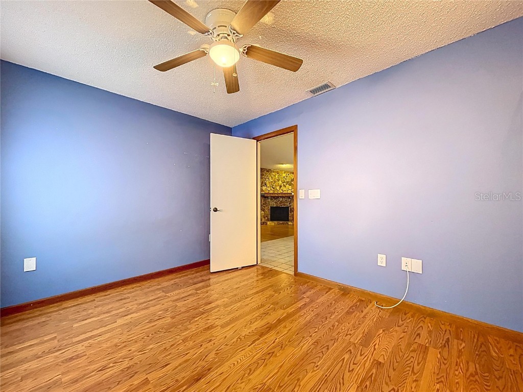 5990 High Glen Drive Lakeland FL 33813 TB8452897 image31