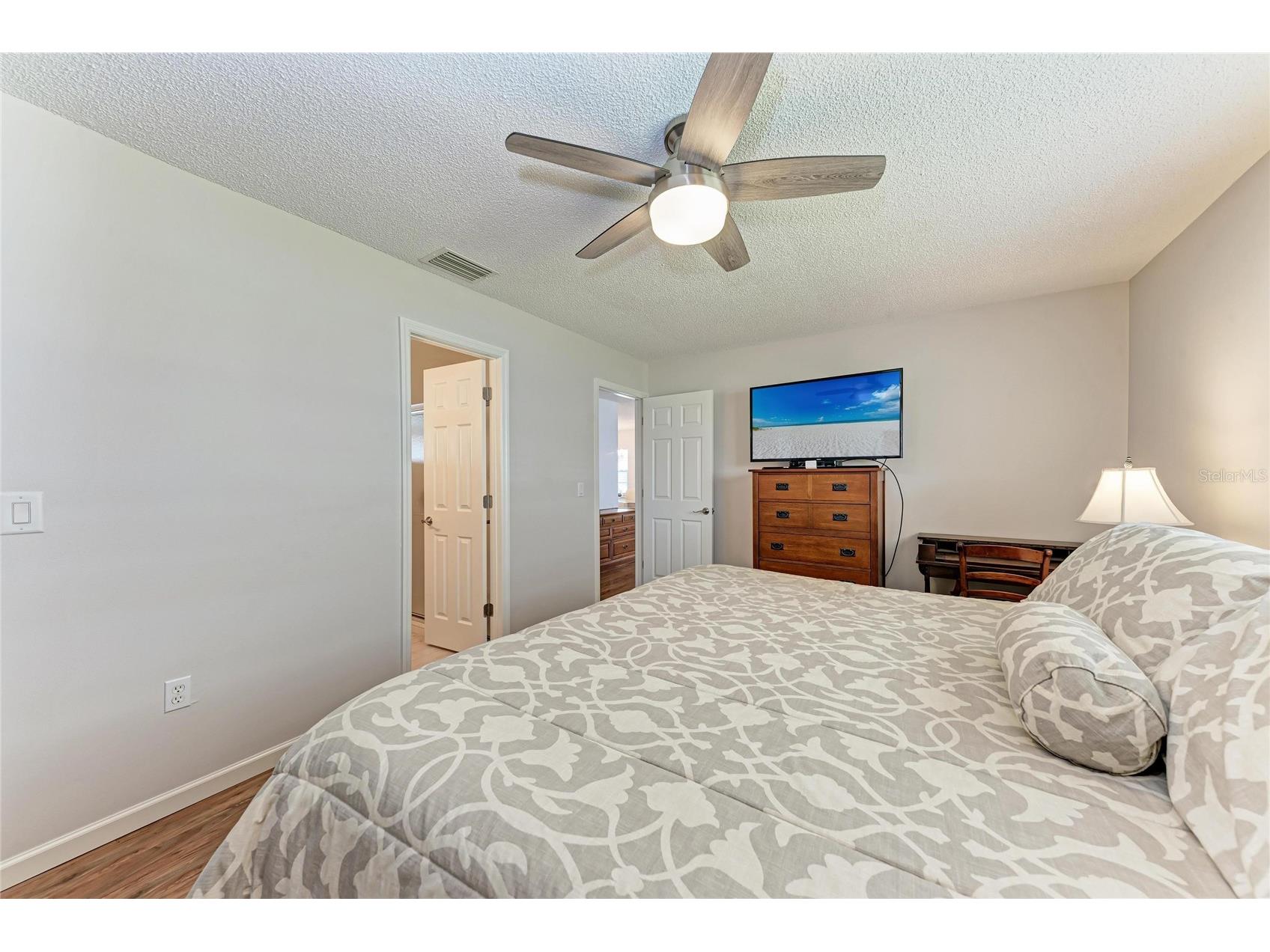 5992 Coral Way Bradenton FL 34207 A4678910 image22