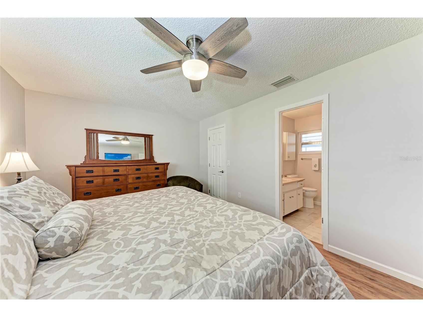 5992 Coral Way Bradenton FL 34207 A4678910 image25