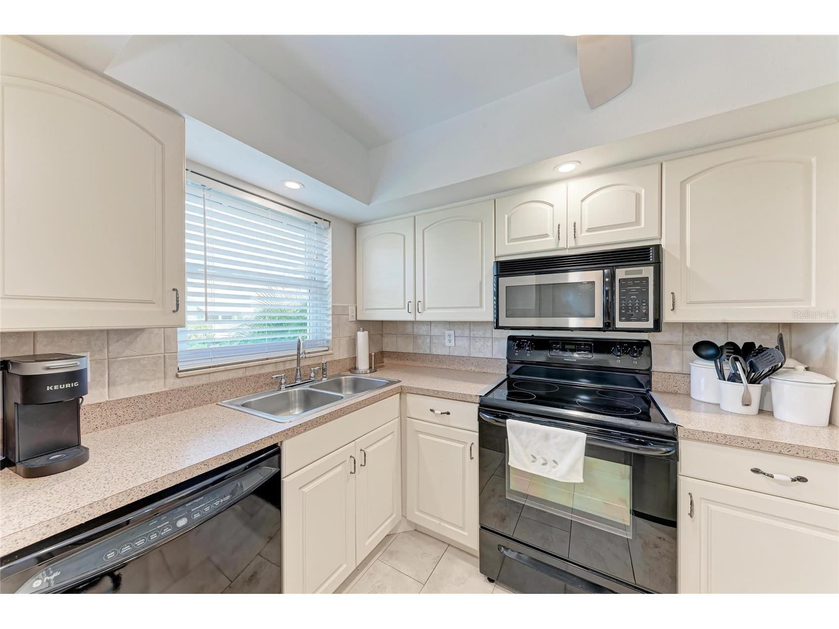 5992 Coral Way Bradenton FL 34207 A4678910 image8