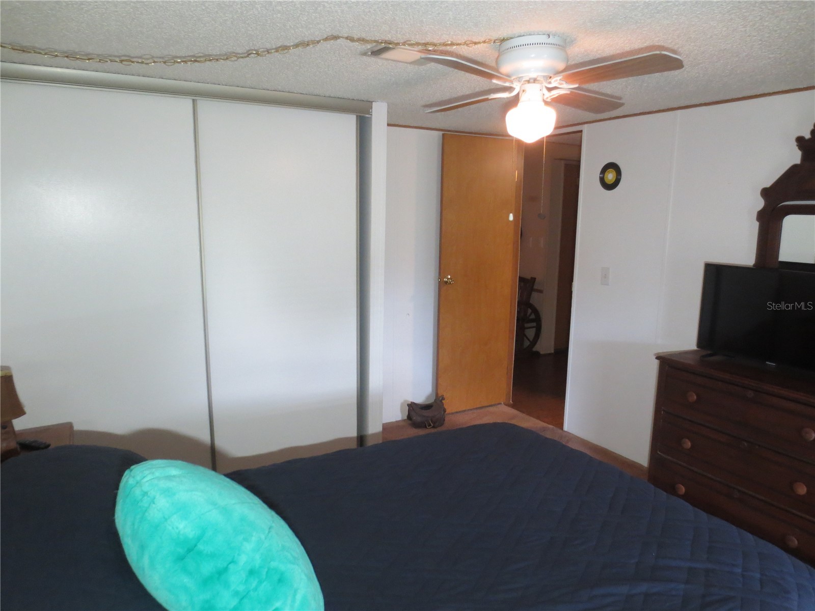 5995 SE 183rd Avenue Road Ocklawaha FL 32179 OM725783 image48