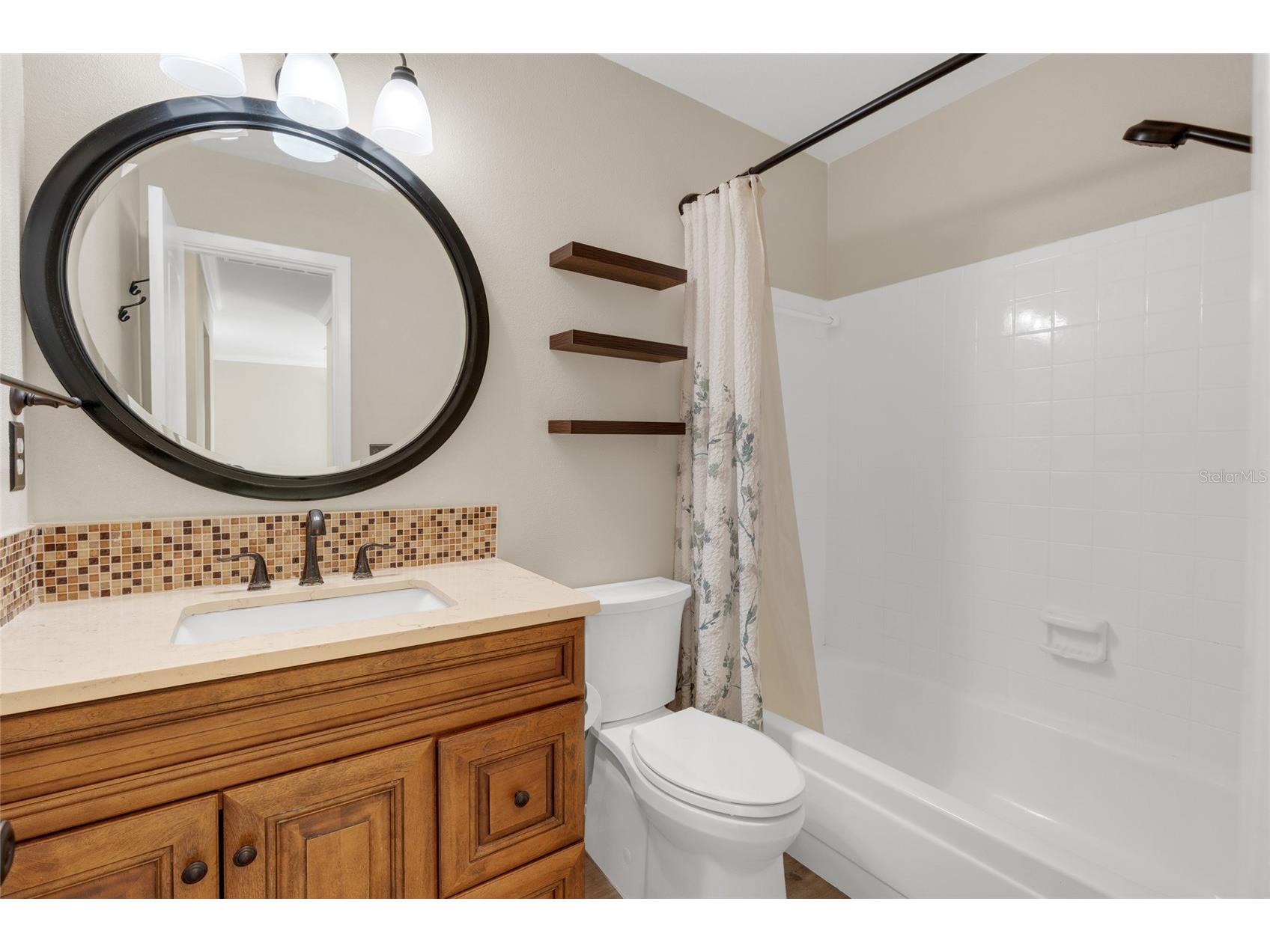 5996 Hibiscus Drive #6 Bradenton FL 34207 A4693883 image11