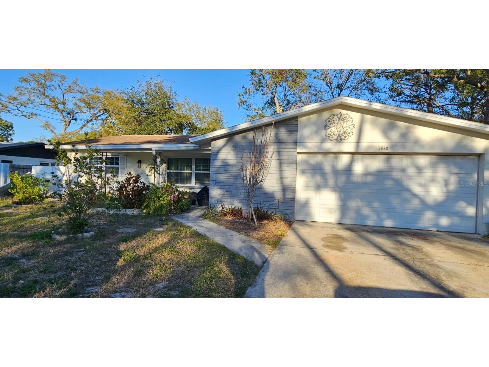 5998 8th Street S Saint Petersburg FL 33705 TB8359310 image1