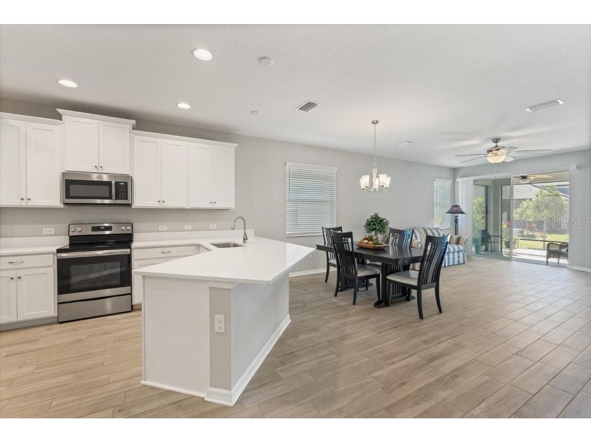 5998 Amberly Drive Bradenton FL 34208 A4644105 image6