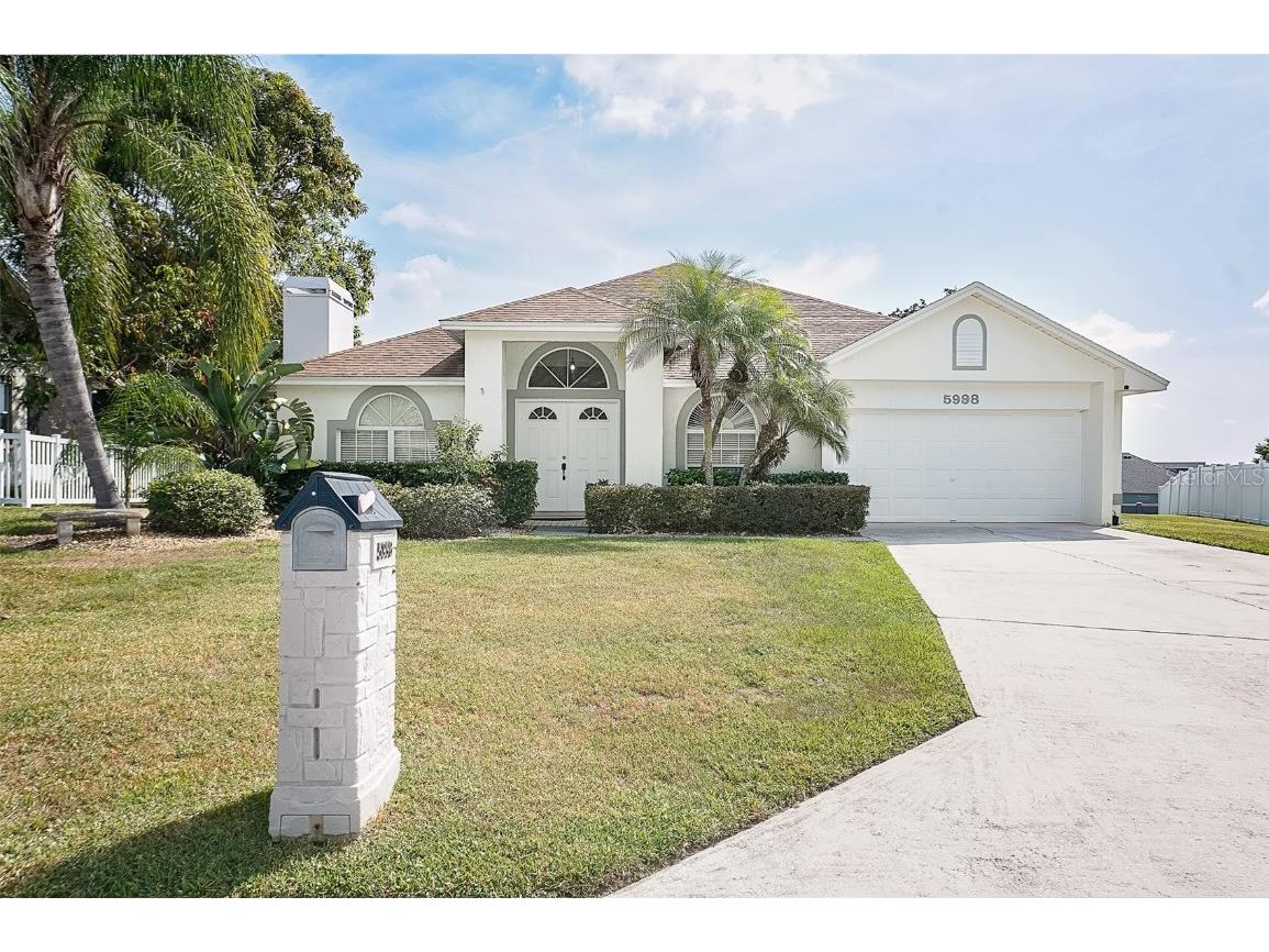5998 Charloma Drive Lakeland FL 33812 L4940186 image1