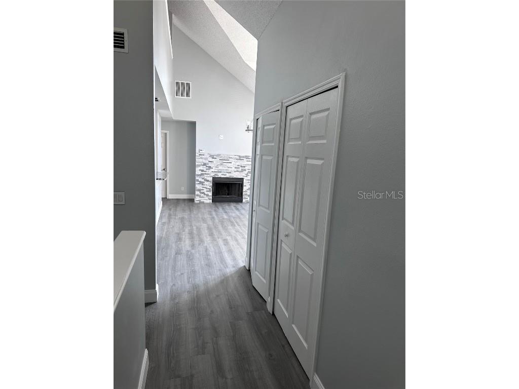 5998 Westgate Drive #303 Orlando FL 32835 O6357241 image2