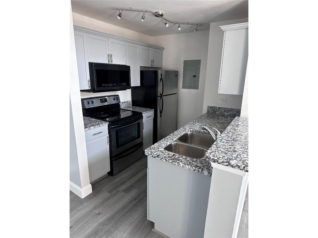 5998 Westgate Drive #303 Orlando FL 32835 O6357241 image4