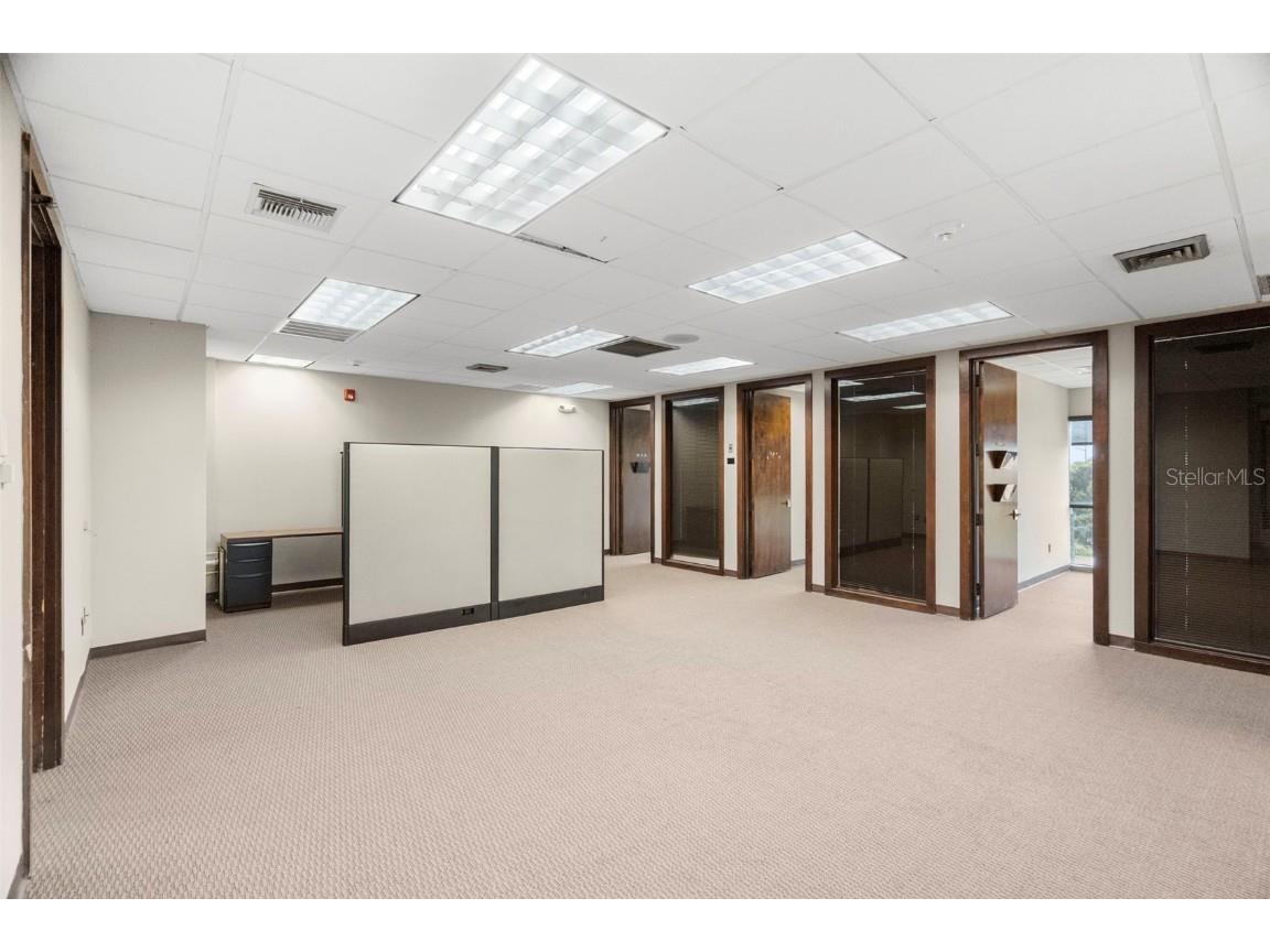 5999 Central Avenue #400 Saint Petersburg FL 33710 TB8462613 image17