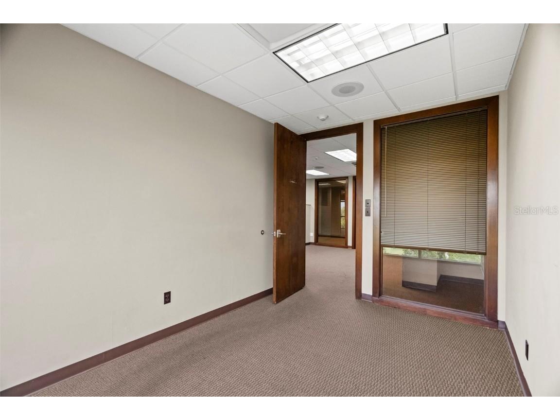 5999 Central Avenue #400 Saint Petersburg FL 33710 TB8462613 image32