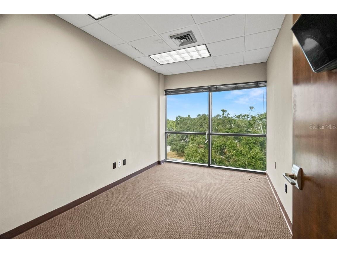 5999 Central Avenue #400 Saint Petersburg FL 33710 TB8462613 image33