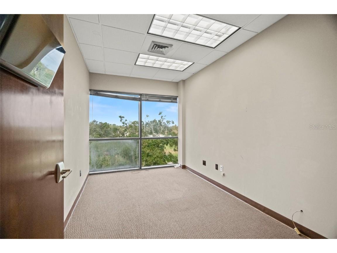5999 Central Avenue #400 Saint Petersburg FL 33710 TB8462613 image35