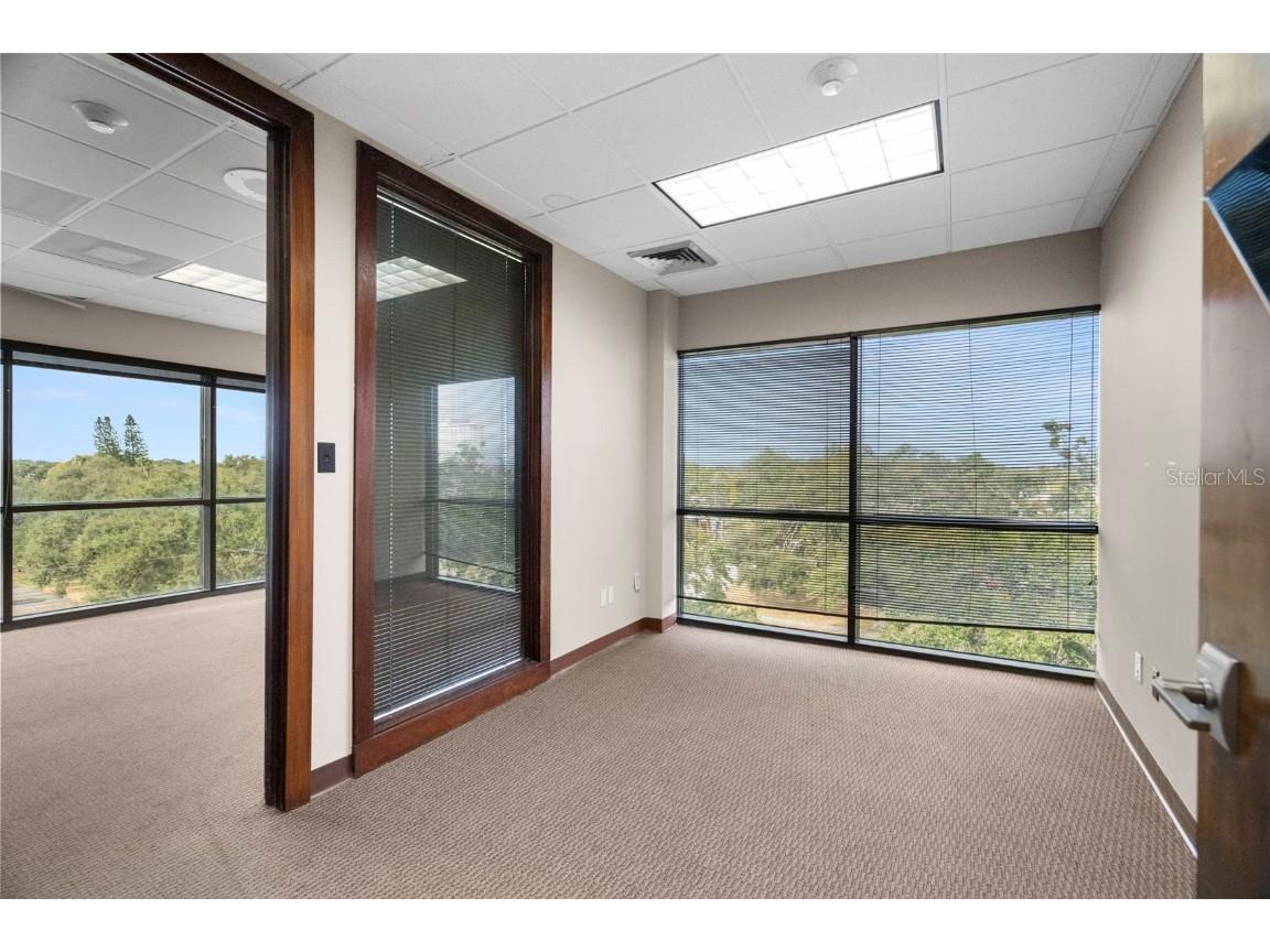5999 Central Avenue #400 Saint Petersburg FL 33710 TB8462613 image37