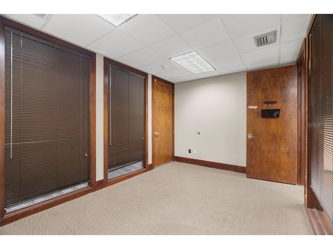 5999 Central Avenue #400 Saint Petersburg FL 33710 TB8462613 image48