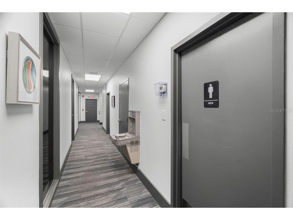 5999 Central Avenue #400 Saint Petersburg FL 33710 TB8462613 image51
