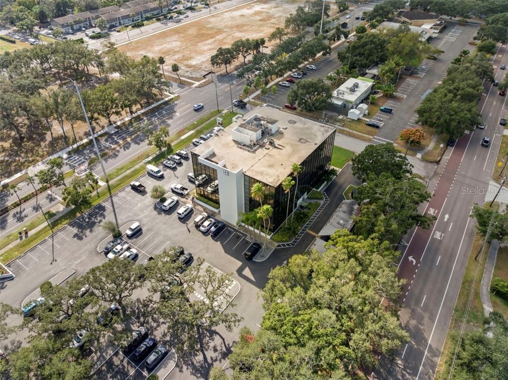 5999 Central Avenue #400 Saint Petersburg FL 33710 TB8462613 image56