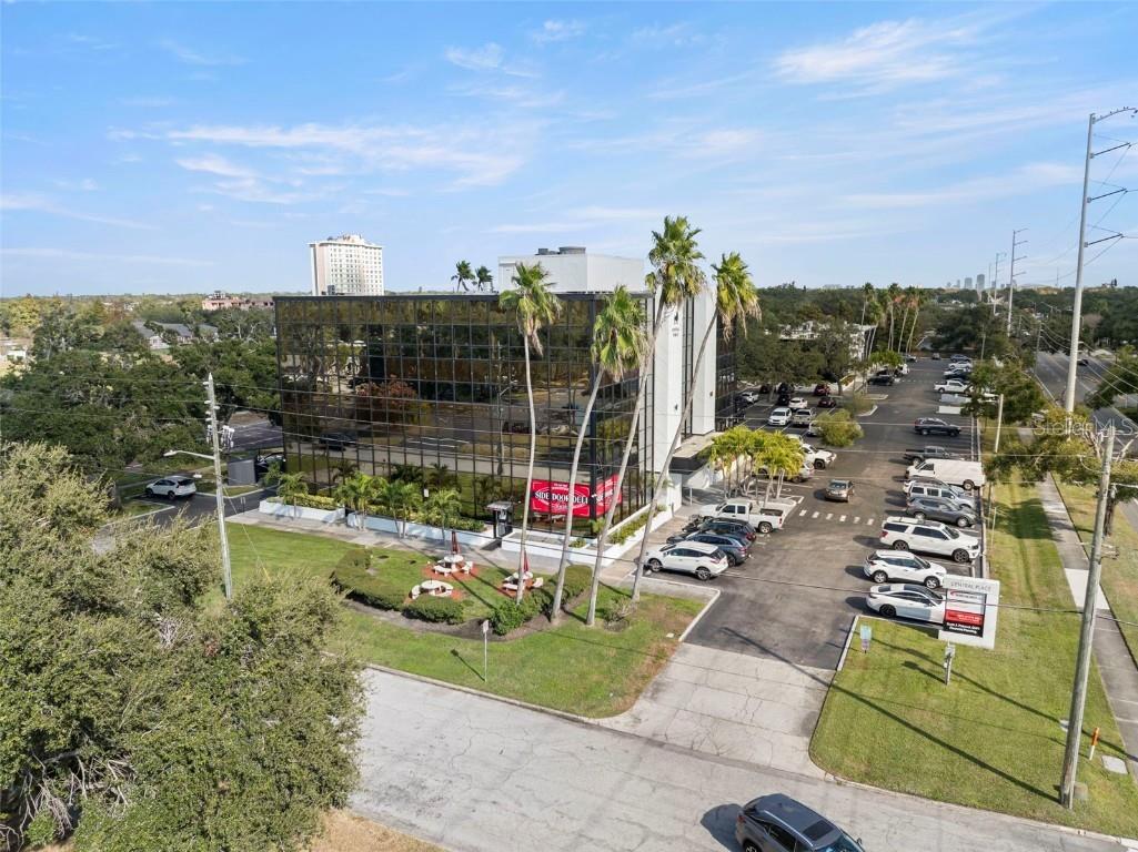 5999 Central Avenue #400 Saint Petersburg FL 33710 TB8462613 image57