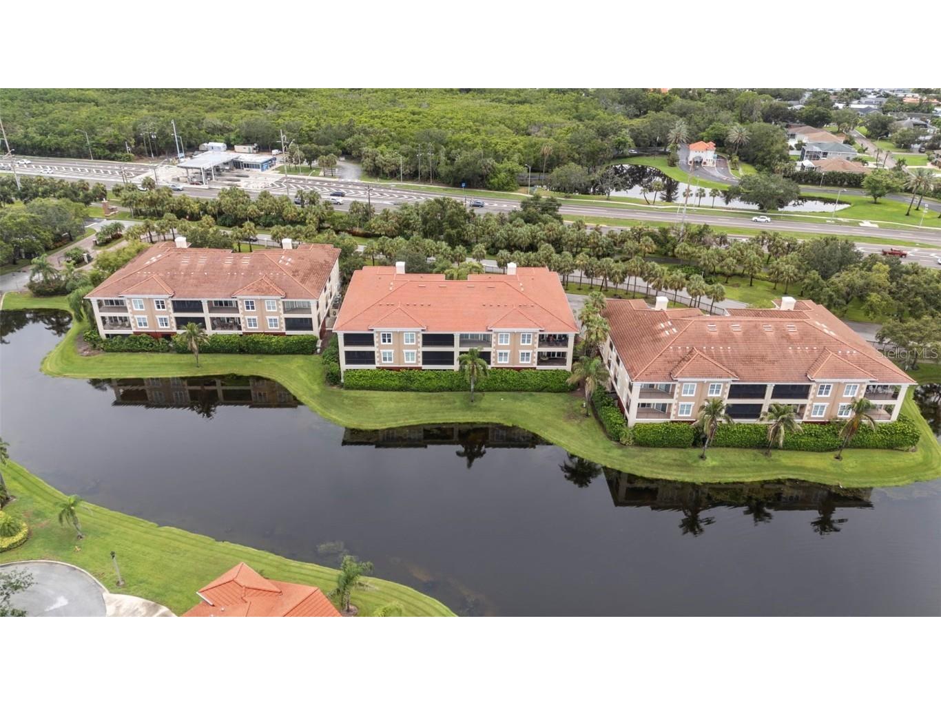 6 Academy Way S #221 Saint Petersburg FL 33711 TB8400466 image44